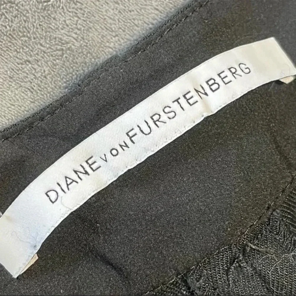 Diane Von Furstenberg Crop Pants - Picture 4 of 4